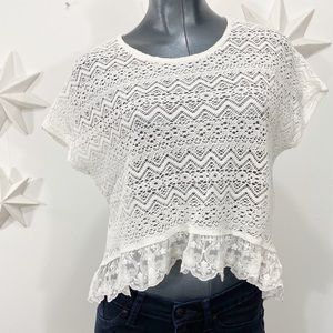 Hollister crochet lace Hilo ruffle hem top